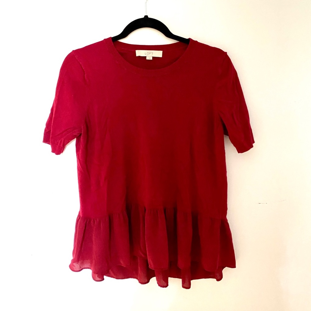 ✌️Red Peplum LOFT blouse